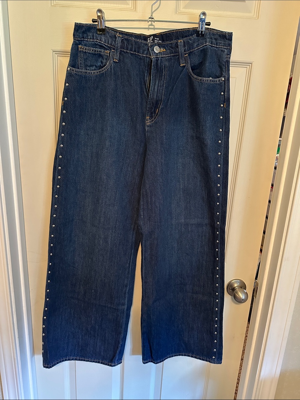 GAP Studded High-Rise Wide-Leg Jeans - Indigo Blue